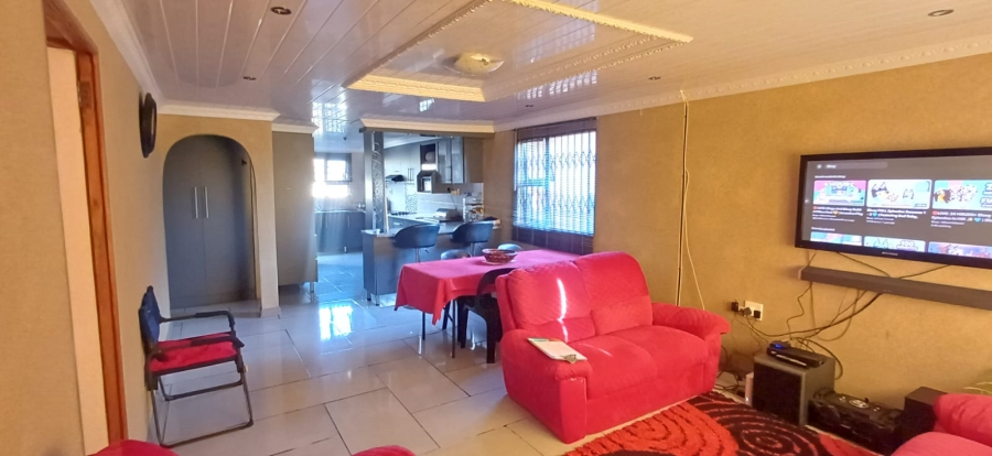 3 Bedroom Property for Sale in Mdantsane Nu 17 Eastern Cape